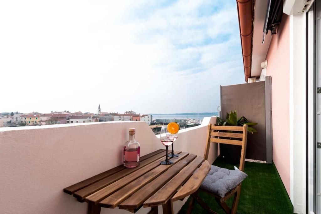 Smaragd Apartment *